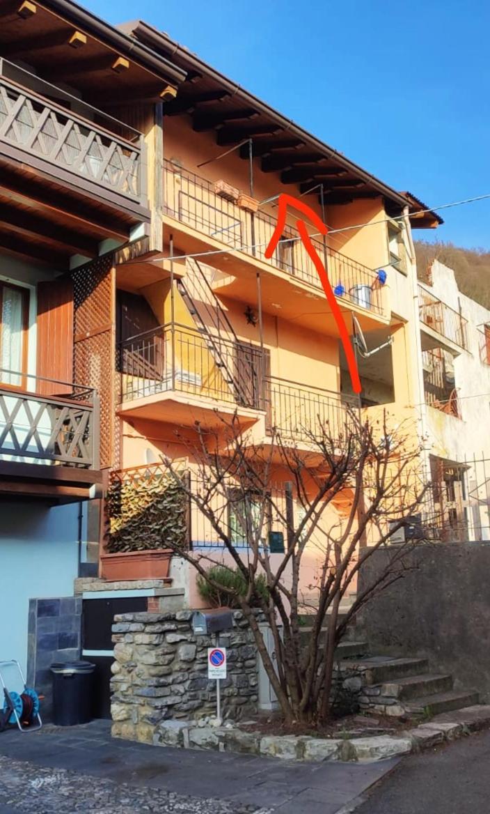 Апартаменты Cute Little Flat With View, 20 Mins To Bgy Airport Pradalunga Экстерьер фото